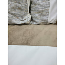 Load image into Gallery viewer, Custom Concept 565