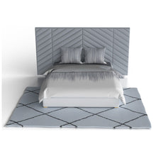 Load image into Gallery viewer, The Waldorf