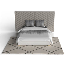 Load image into Gallery viewer, The Waldorf