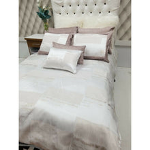 Load image into Gallery viewer, Custom Concept 547