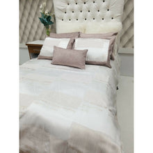 Load image into Gallery viewer, Custom Concept 547