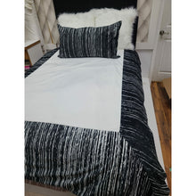 Load image into Gallery viewer, Custom Concept 556