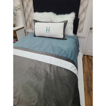 Load image into Gallery viewer, Custom Concept 554