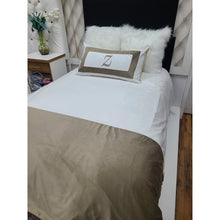 Load image into Gallery viewer, Custom Concept 553