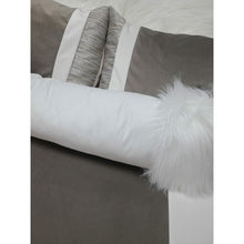 Load image into Gallery viewer, Custom Concept 558