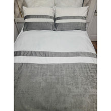 Load image into Gallery viewer, Custom Concept 557