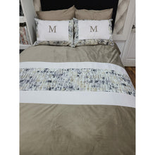 Load image into Gallery viewer, Custom Concept 584