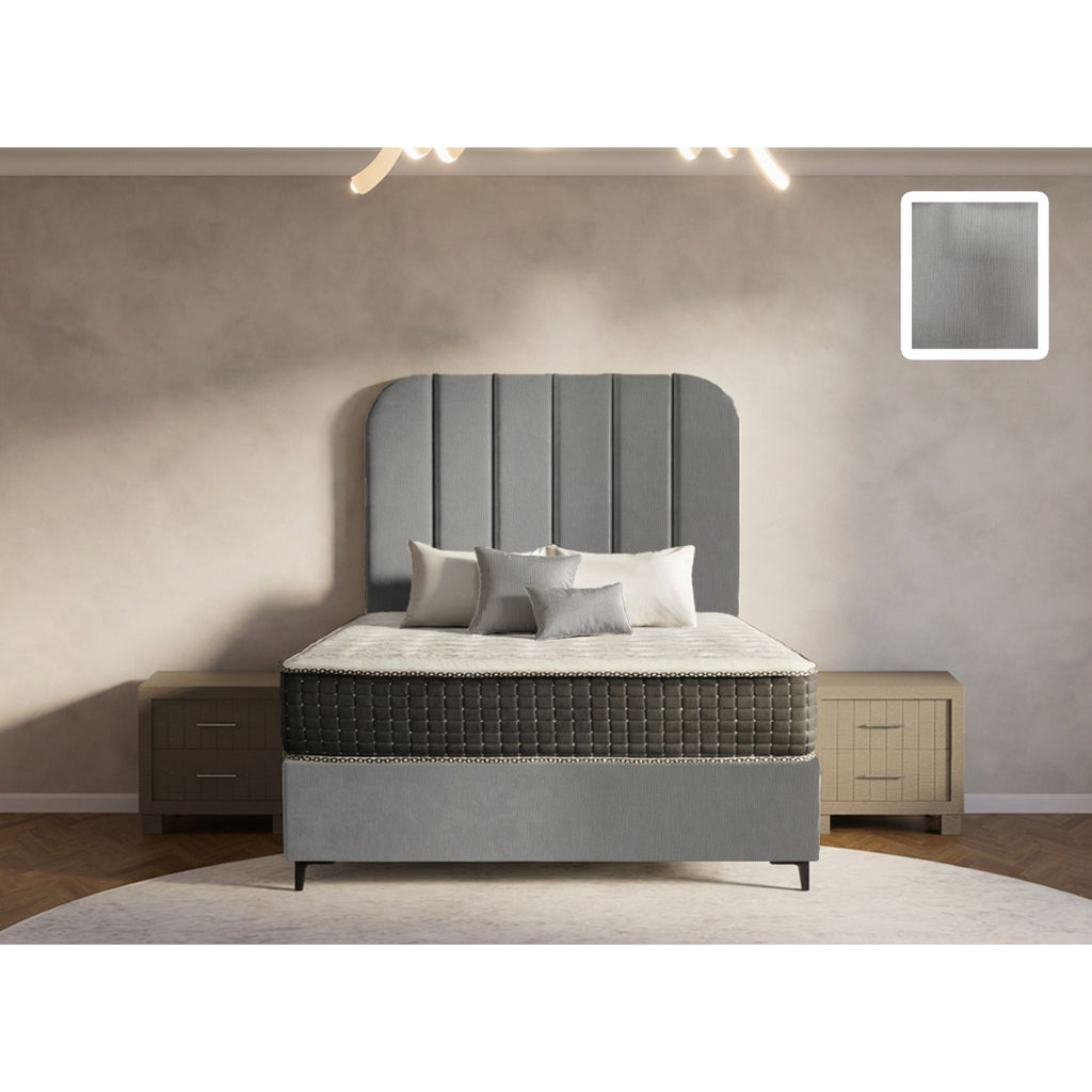 Signature Heritage Bed and Headboard