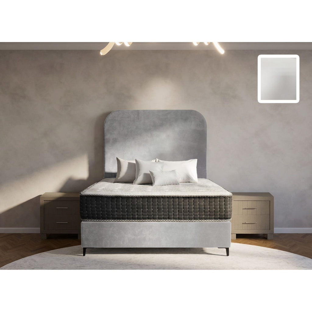 Orlando Heritage Bed and Headboard