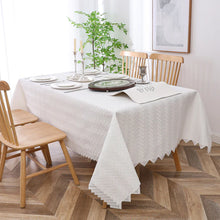 Load image into Gallery viewer, Lace Lined Tablecloth 1728L
