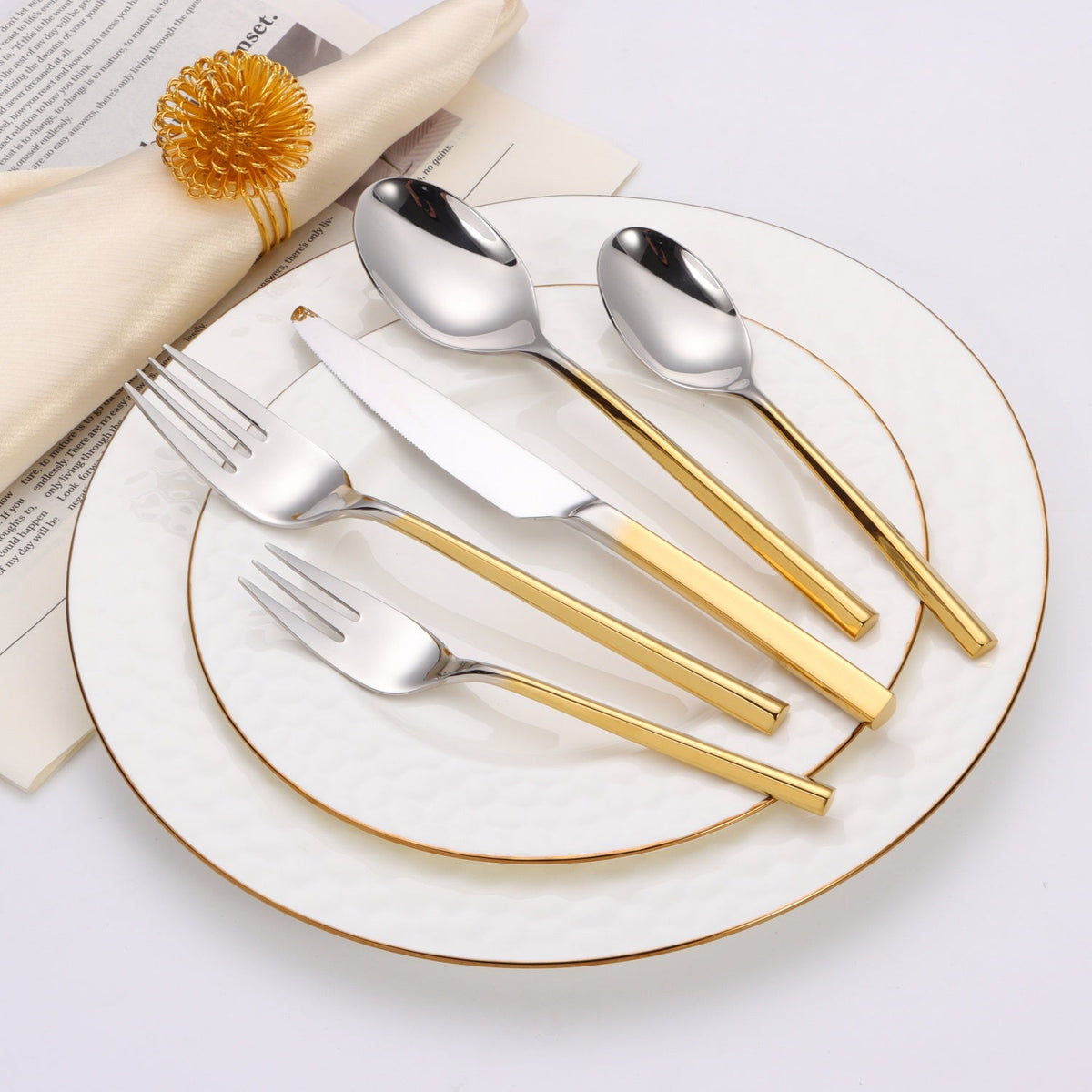 20 pc flatware set - Silver - Modern Tri-Angled Handle
