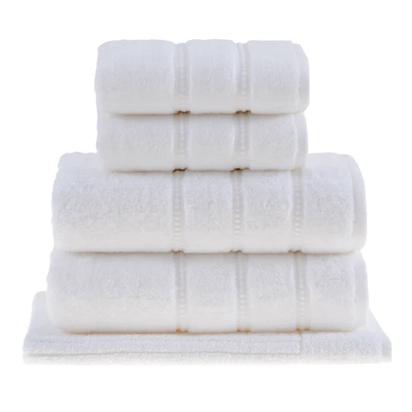 Lightweight Bath Towel – Air Cotton™, Soft & Highly Absorbent Brazilian Cotton by Veluda