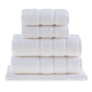 Lightweight Bath Towel – Air Cotton™, Soft & Highly Absorbent Brazilian Cotton by Veluda