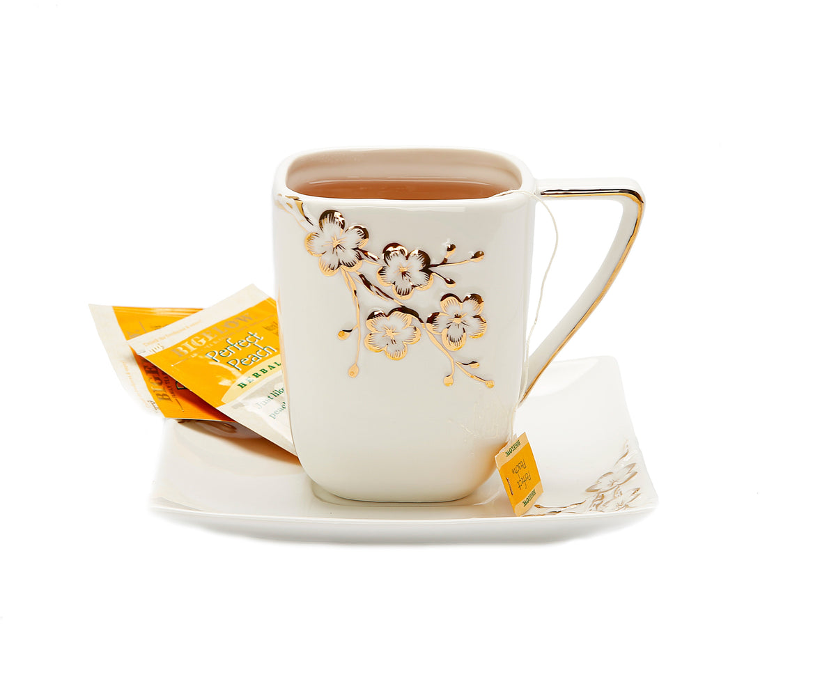 Gold Floral Artwork Design Mug with White Squared Tray