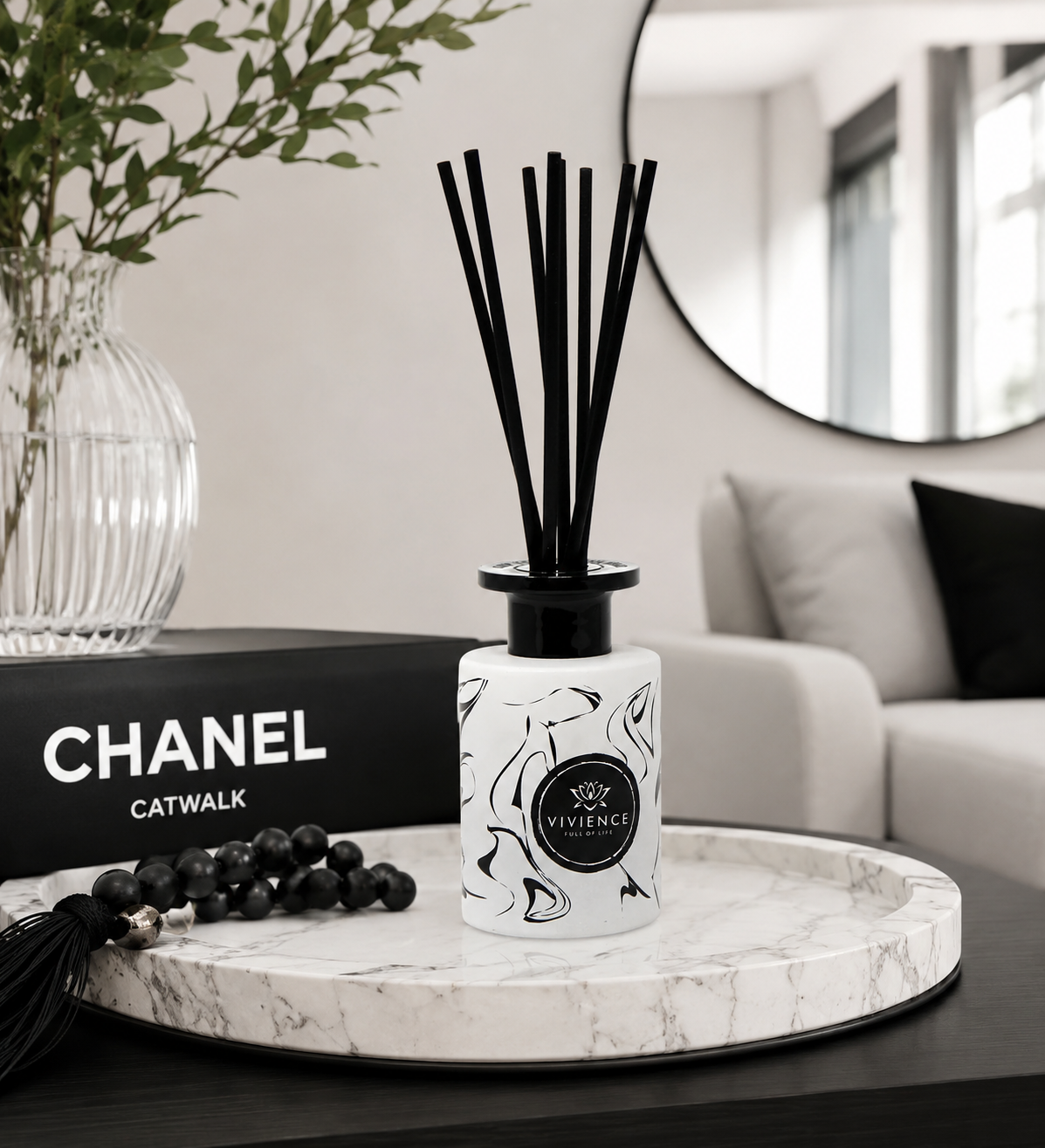 White Reed Diffuser with Blake Spotted Design, "Zen Tea" Scent