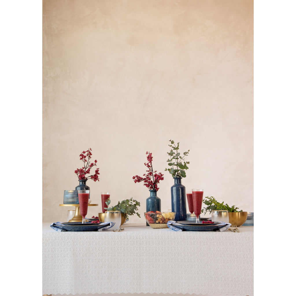 The Honeycomb White Lace Tablecloth