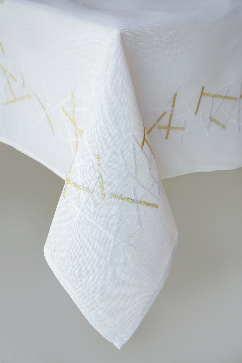 Madison Tablecloth