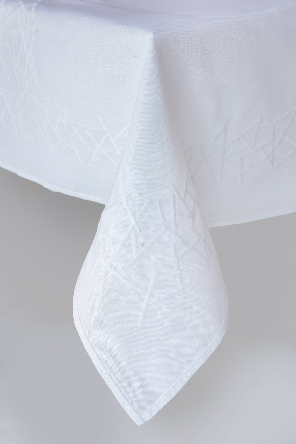 Madison Tablecloth