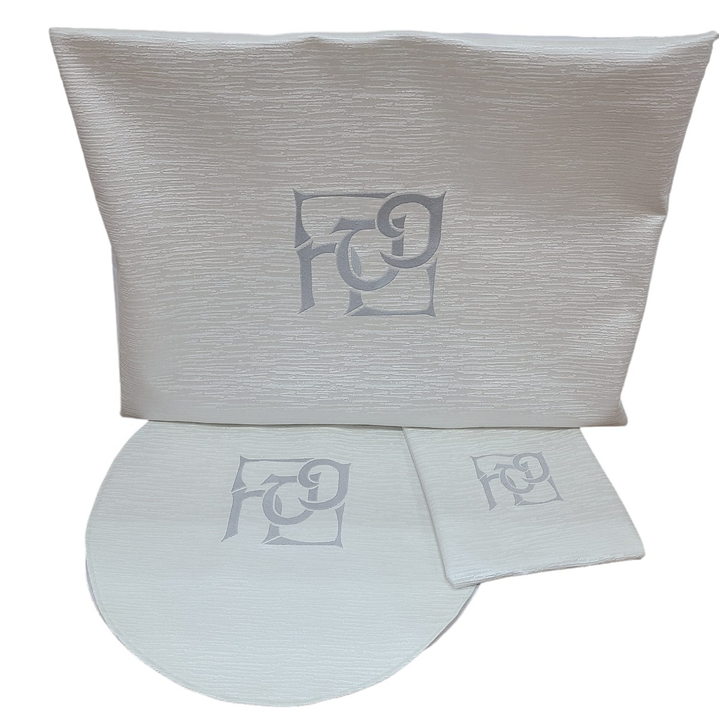Pesach Set - White Vinyl Silver