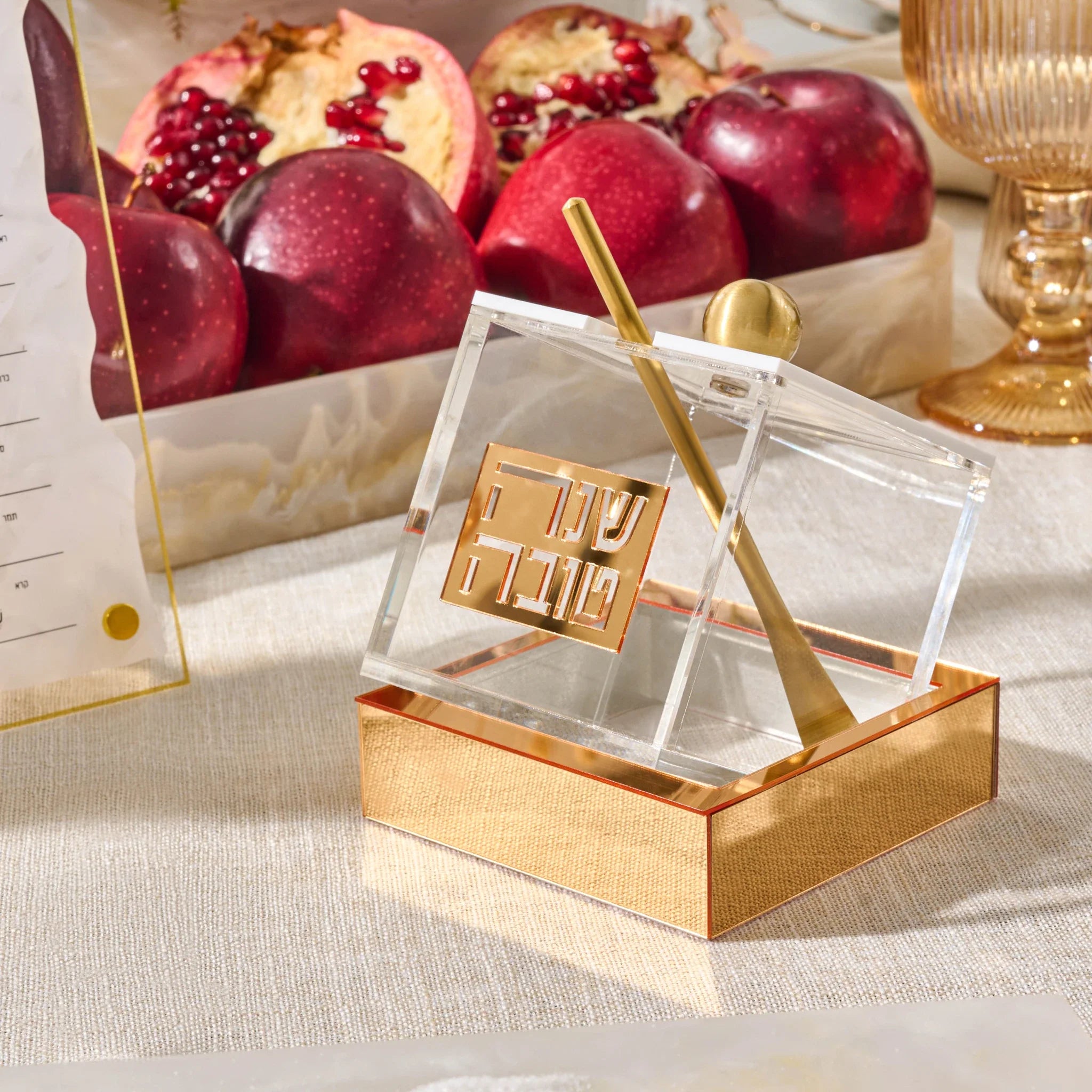Tilt Honey Dish Honey Dish - Waterdale Collection