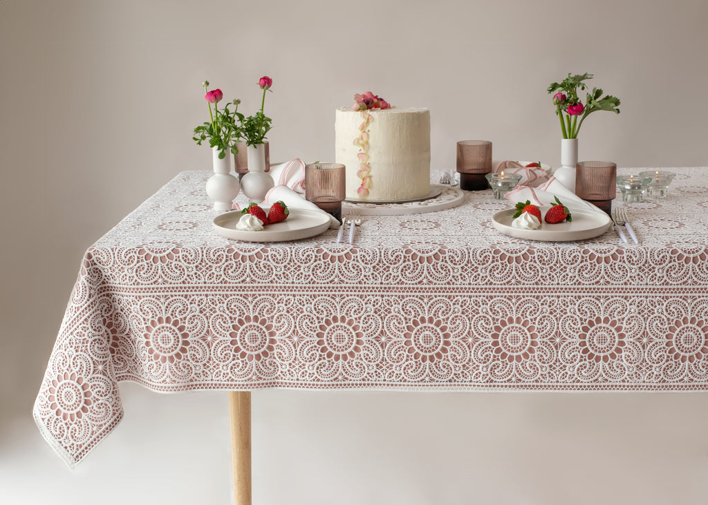 The Rosette White Lace Tablecloth