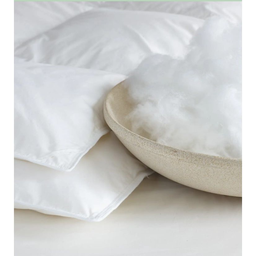 Mackenza 560 Fill Power White Down Comforter