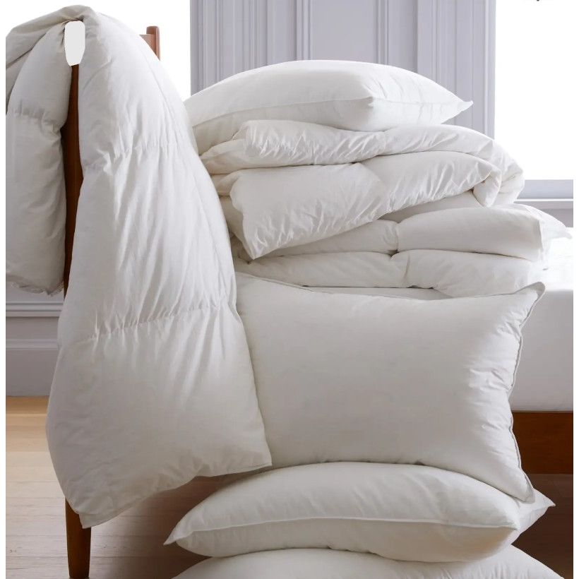 Mackenza 560 Fill Power White Down Comforter