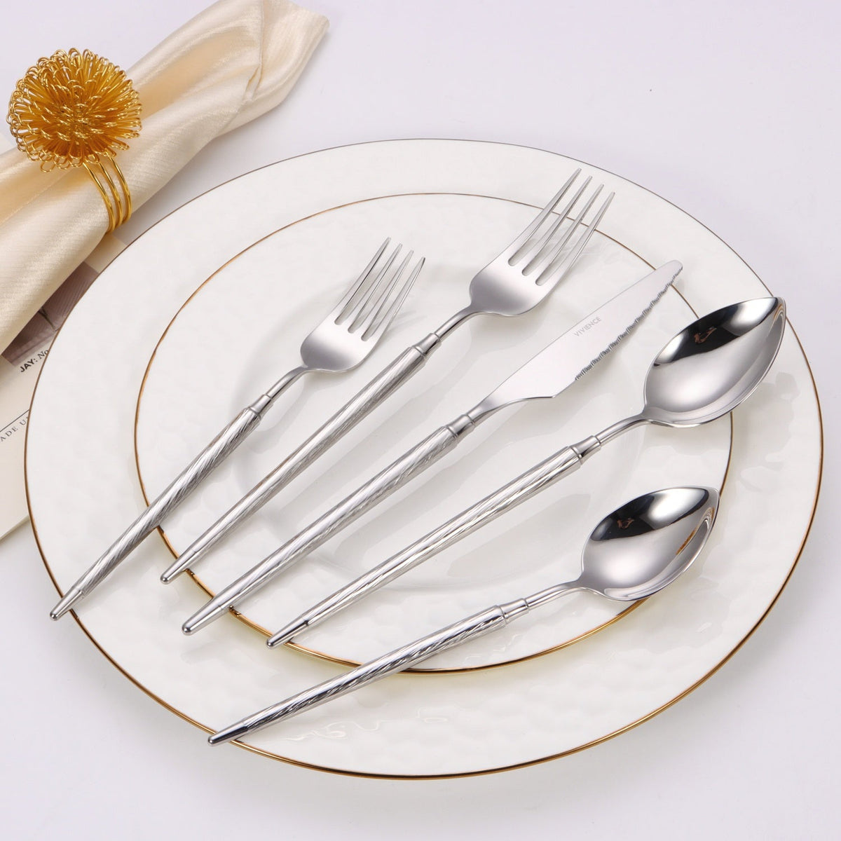 20 pc flatware set with Half Textured Handle
