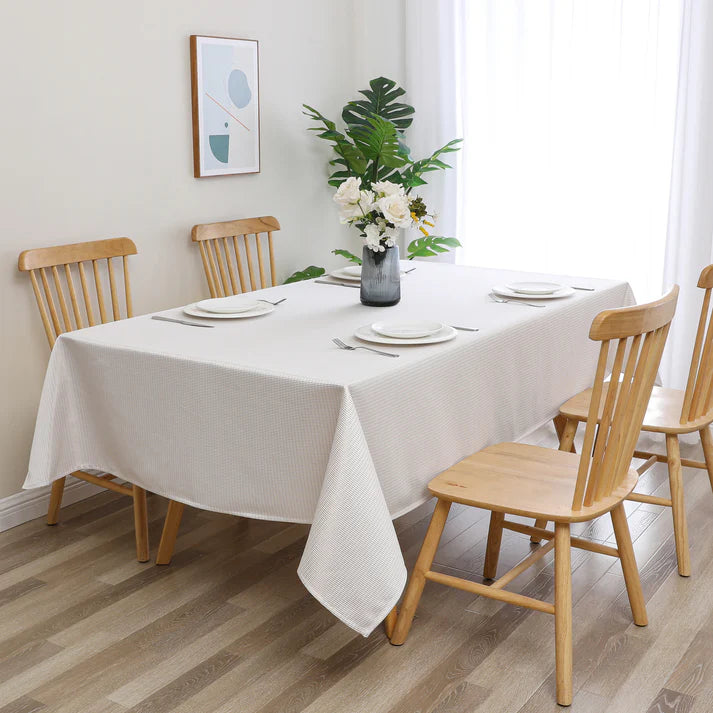 Jacquard Hudson Gold Tablecloth