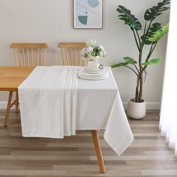 Jacquard Flagstone White Tablecloth