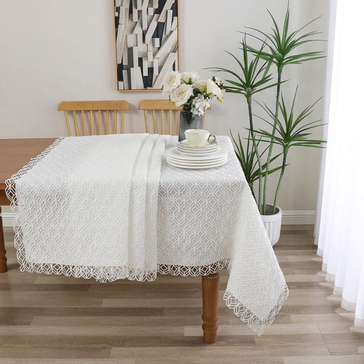 White Lace Matelasse Lined Tablecloth