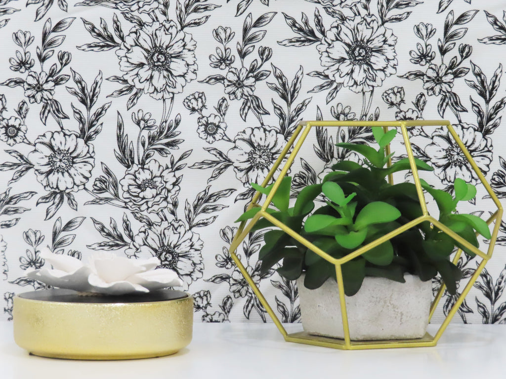 Glossy Gold Hemispheric shape Diffuser with White Flower, "English Pear & Freesia" Scent