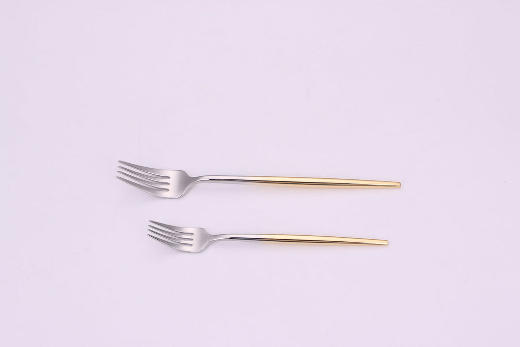 Morne 20 Pc Flatware Set with Graduated Gold Handles, Service for 4