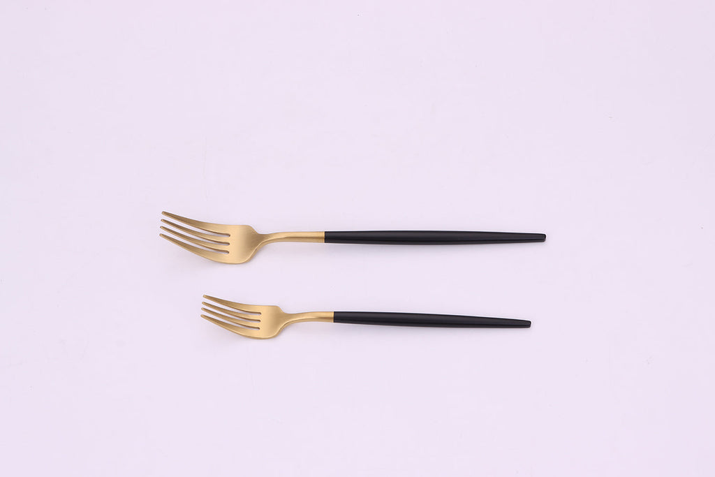 Morn 20 Pc Matte Gold Flatware Set with Black Handles, Service for 4