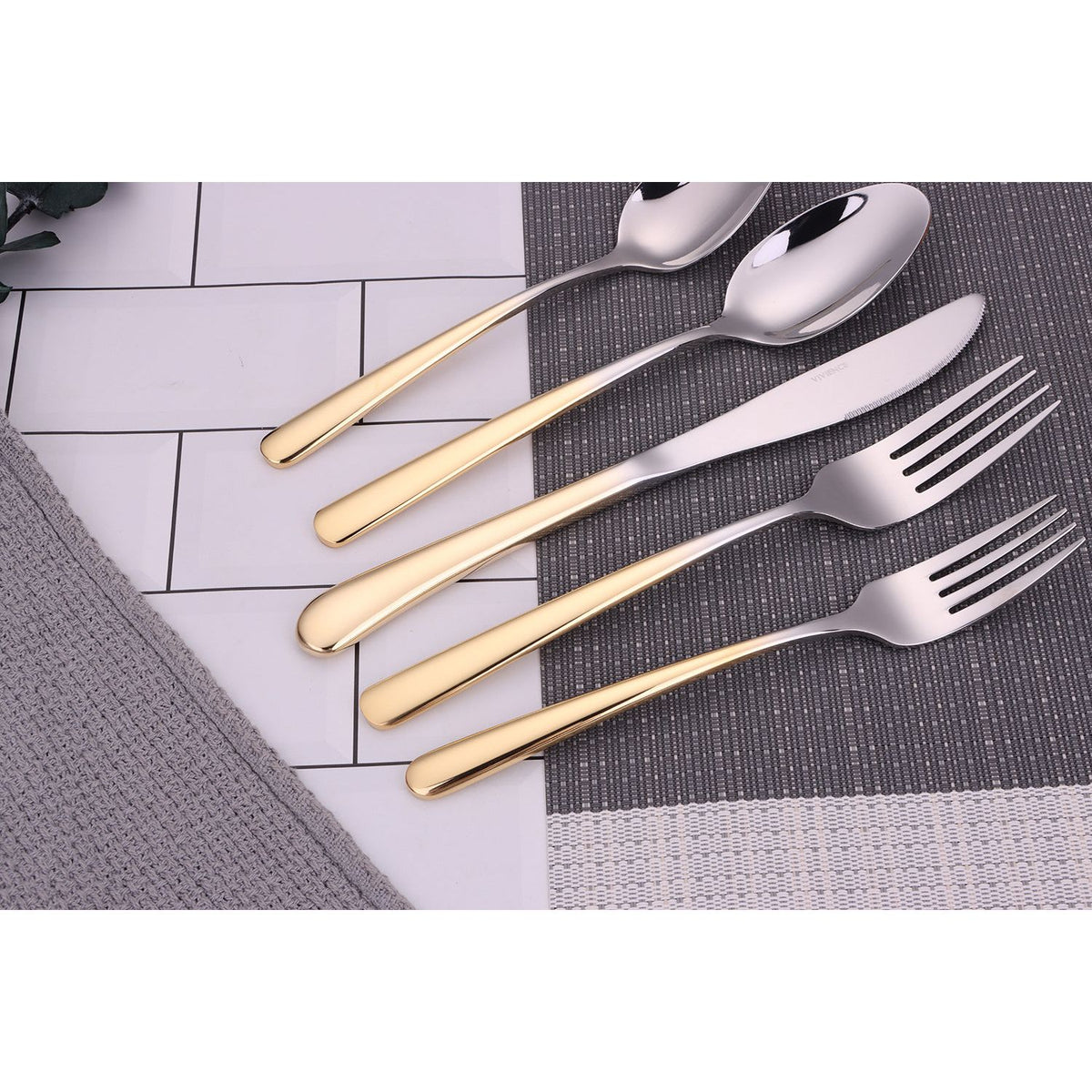 Colorblock 20 Pc Flatware Set with Graduated Gold Handles, Service for 4