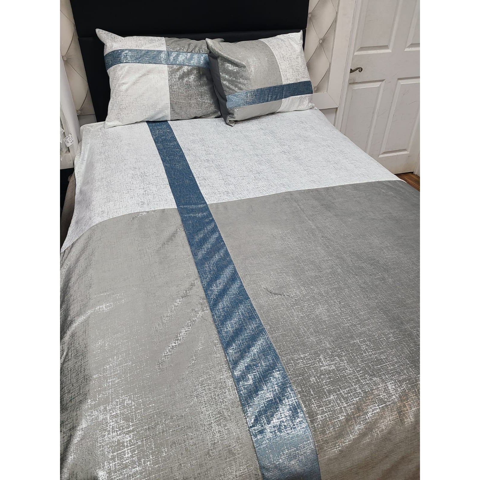 Custom Concept 649 Duvet Cover Bedding Set