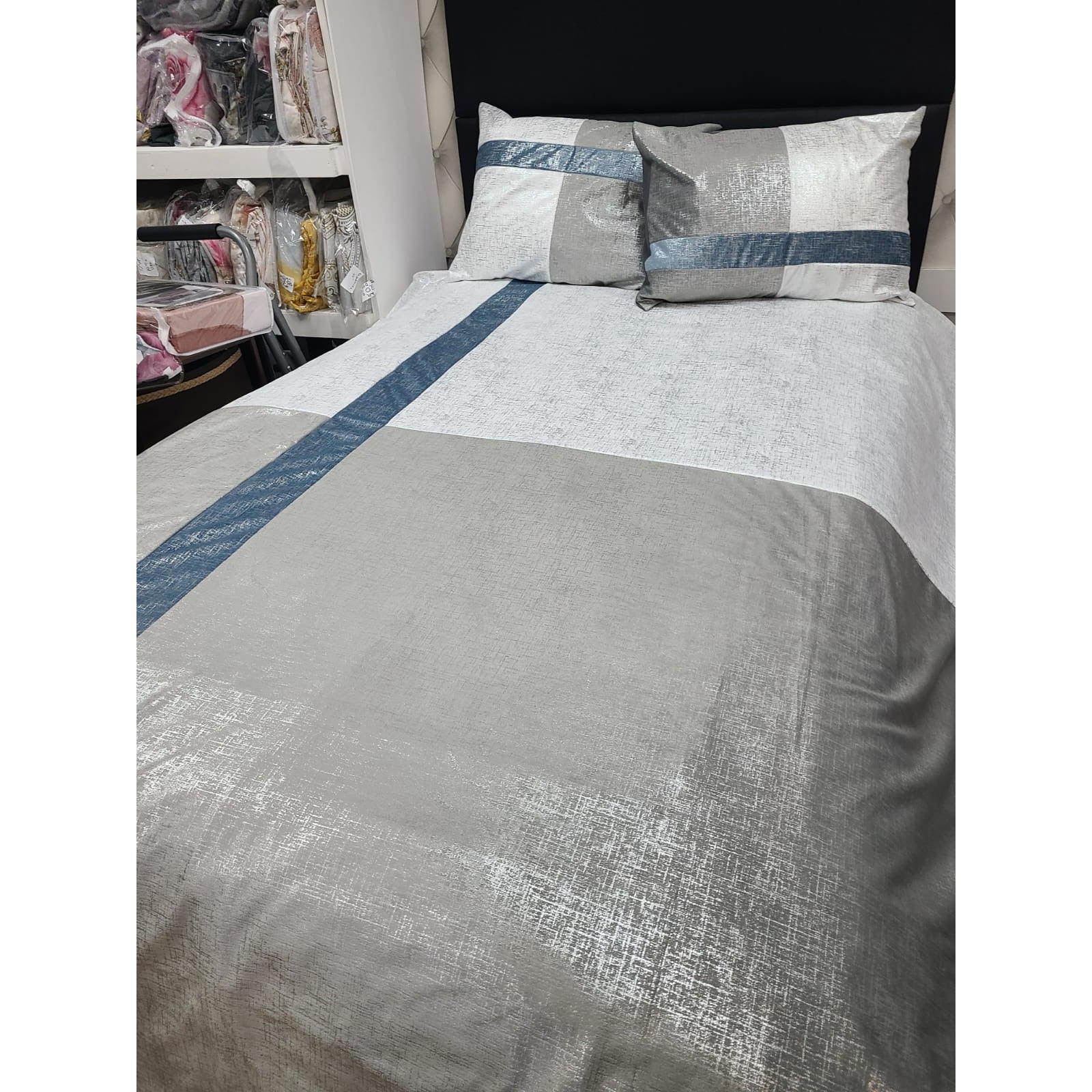 Custom Concept 649 Duvet Cover Bedding Set