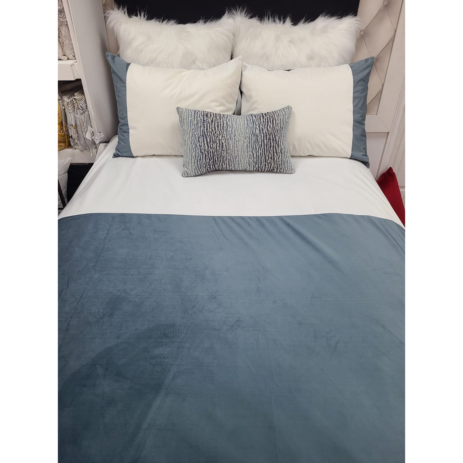 Custom Concept 653 Duvet Cover Bedding Set