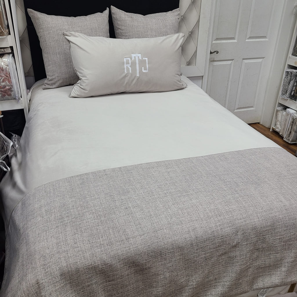 Custom Concept 676 Duvet Cover Bedding Set