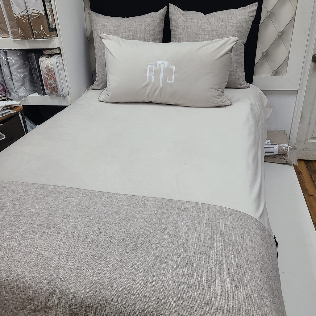 Custom Concept 676 Duvet Cover Bedding Set