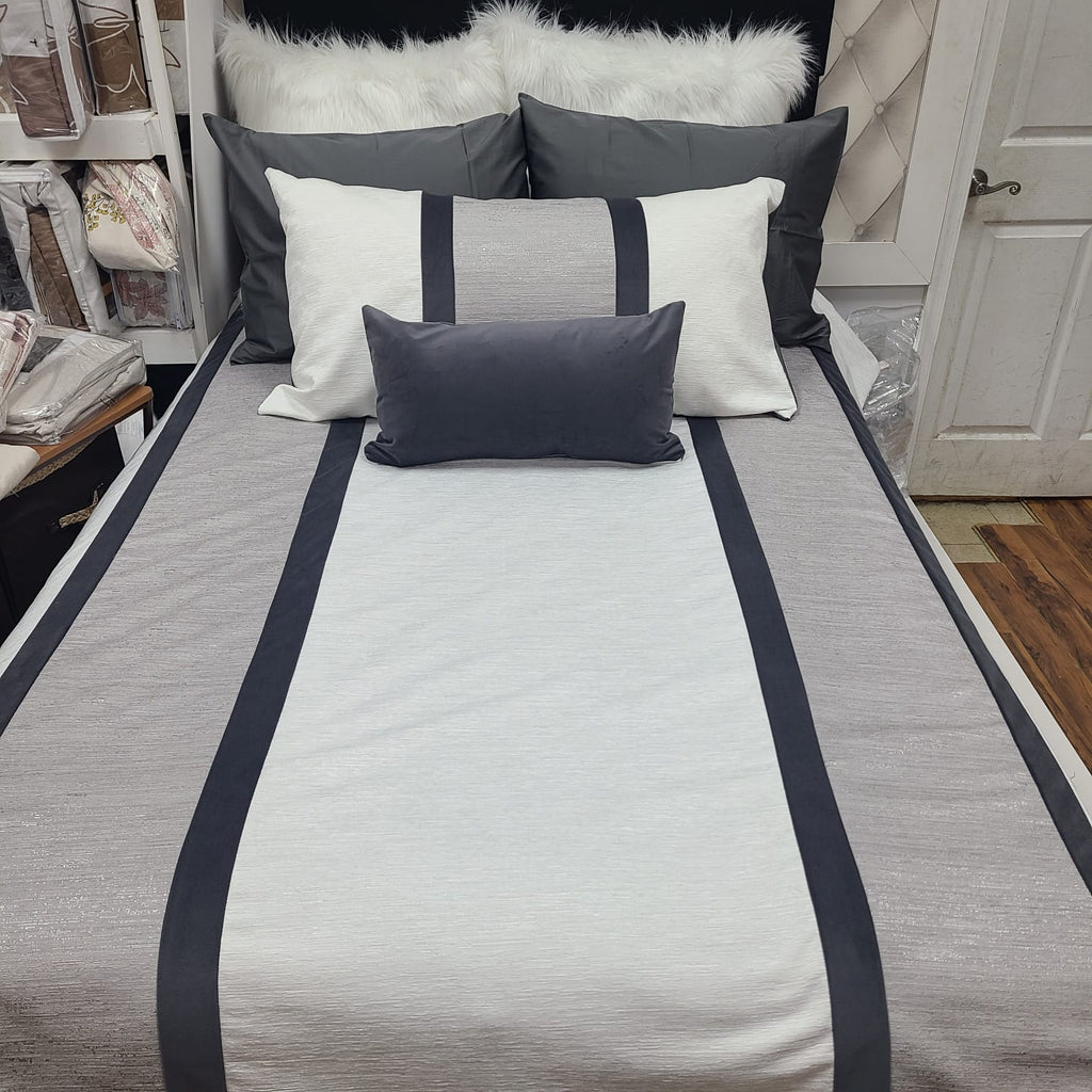 Custom Concept 677 Duvet Cover Bedding Set
