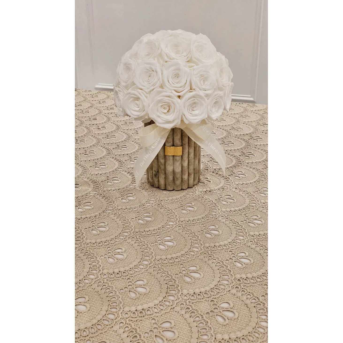 Pendant Lace Tablecloth