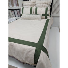 Load image into Gallery viewer, Custom Concept 633
