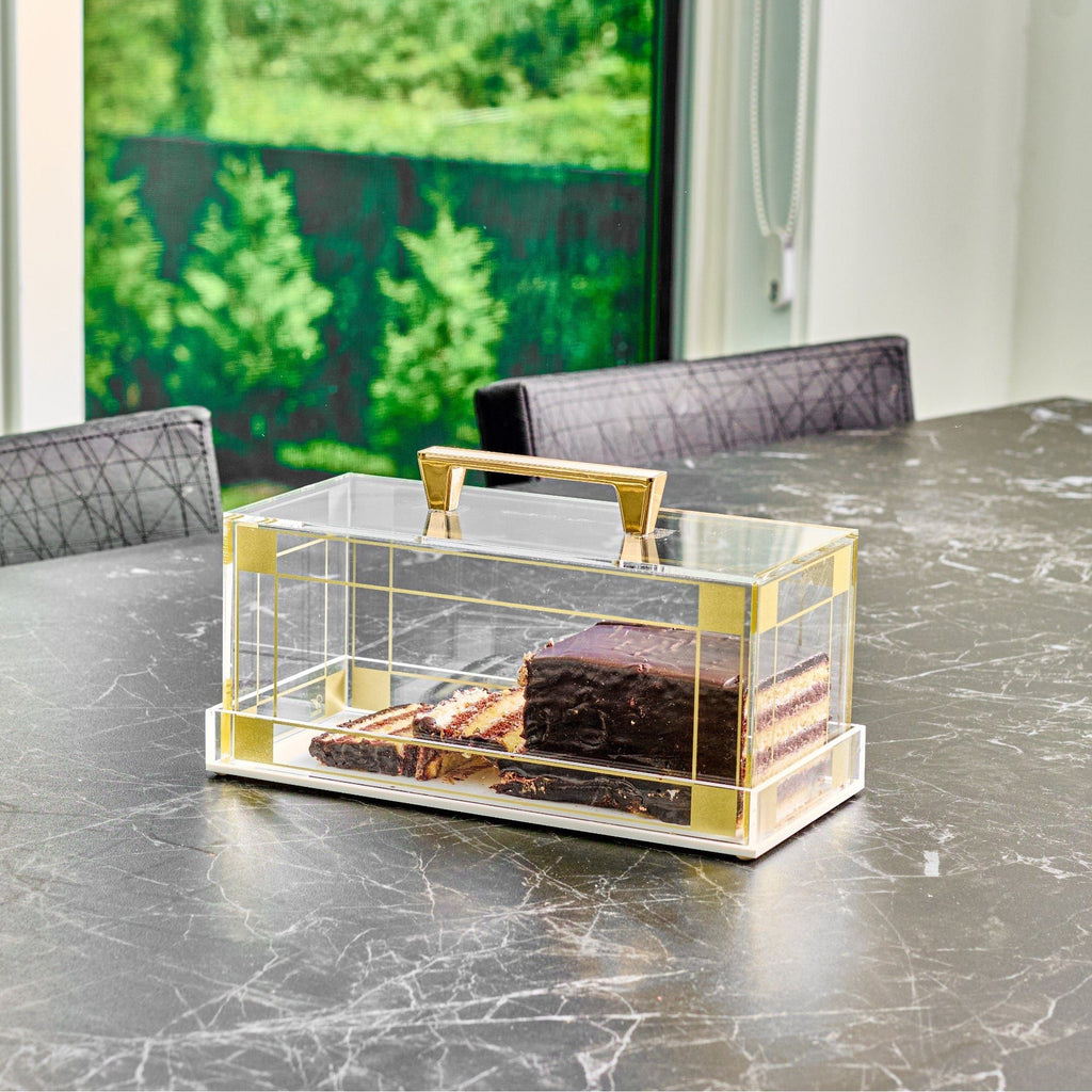Classic 2.0 Cake Dome on a marble table.