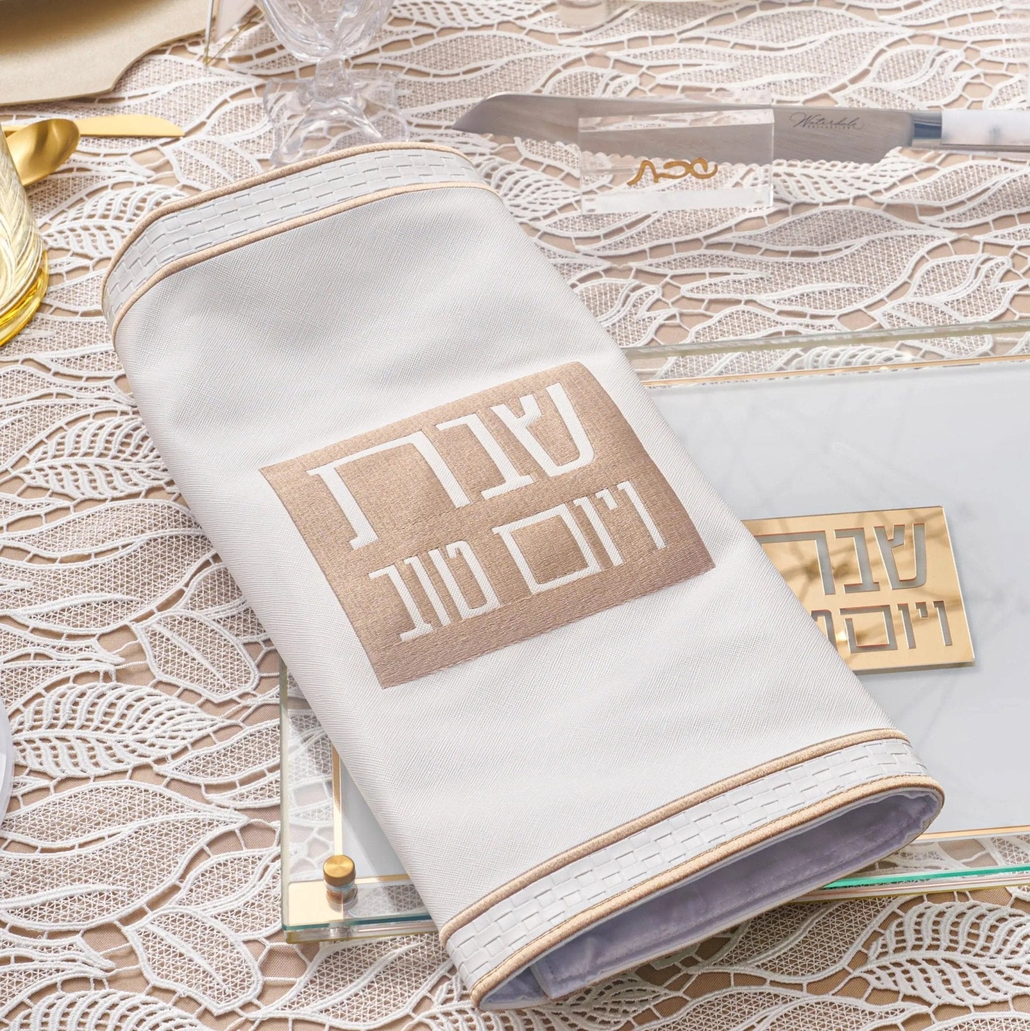 Classic 2.0 Challah Board - Waterdale Collection