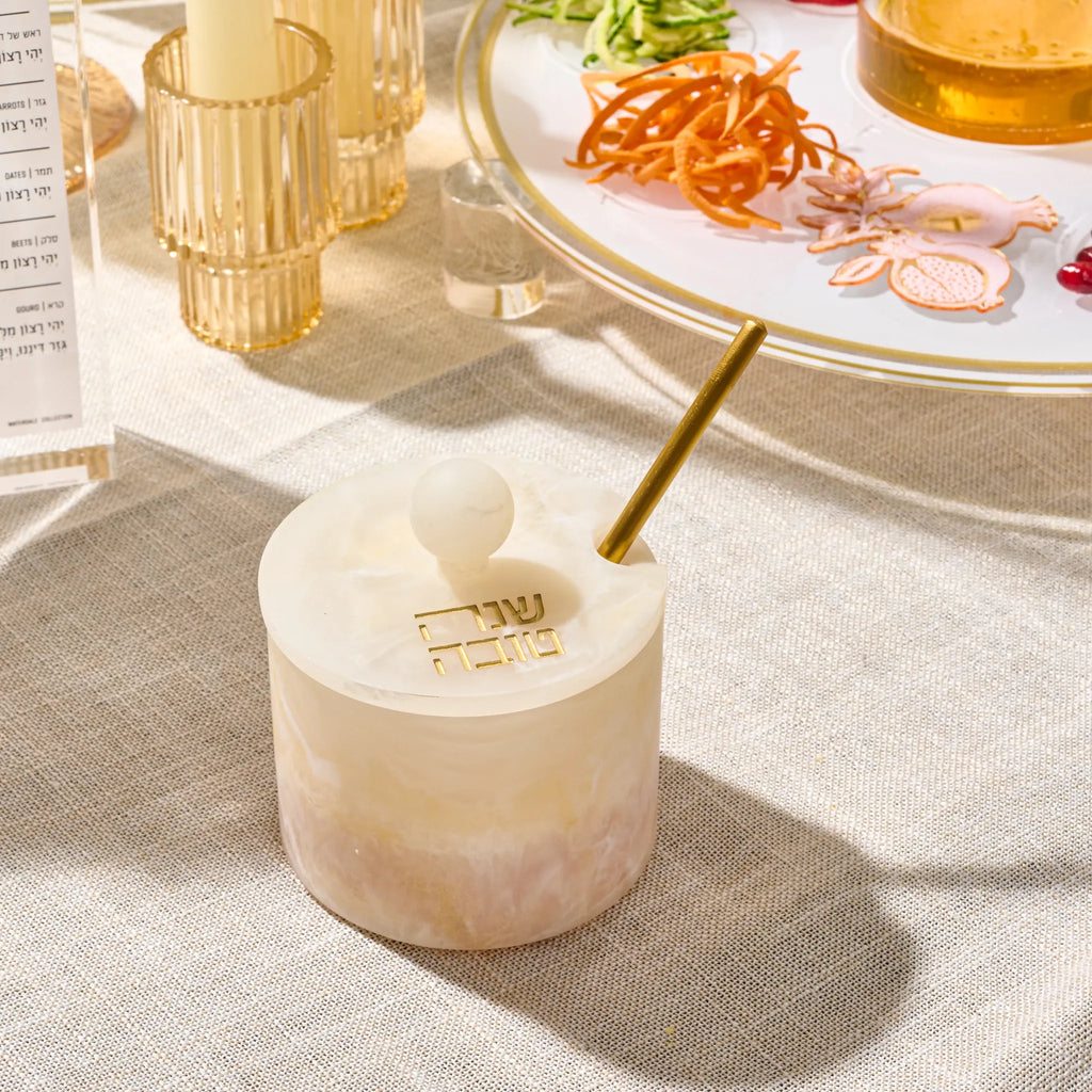 Marbleized resin honey dish, 3.5" round, for Rosh Hashonah (ראש השנה)