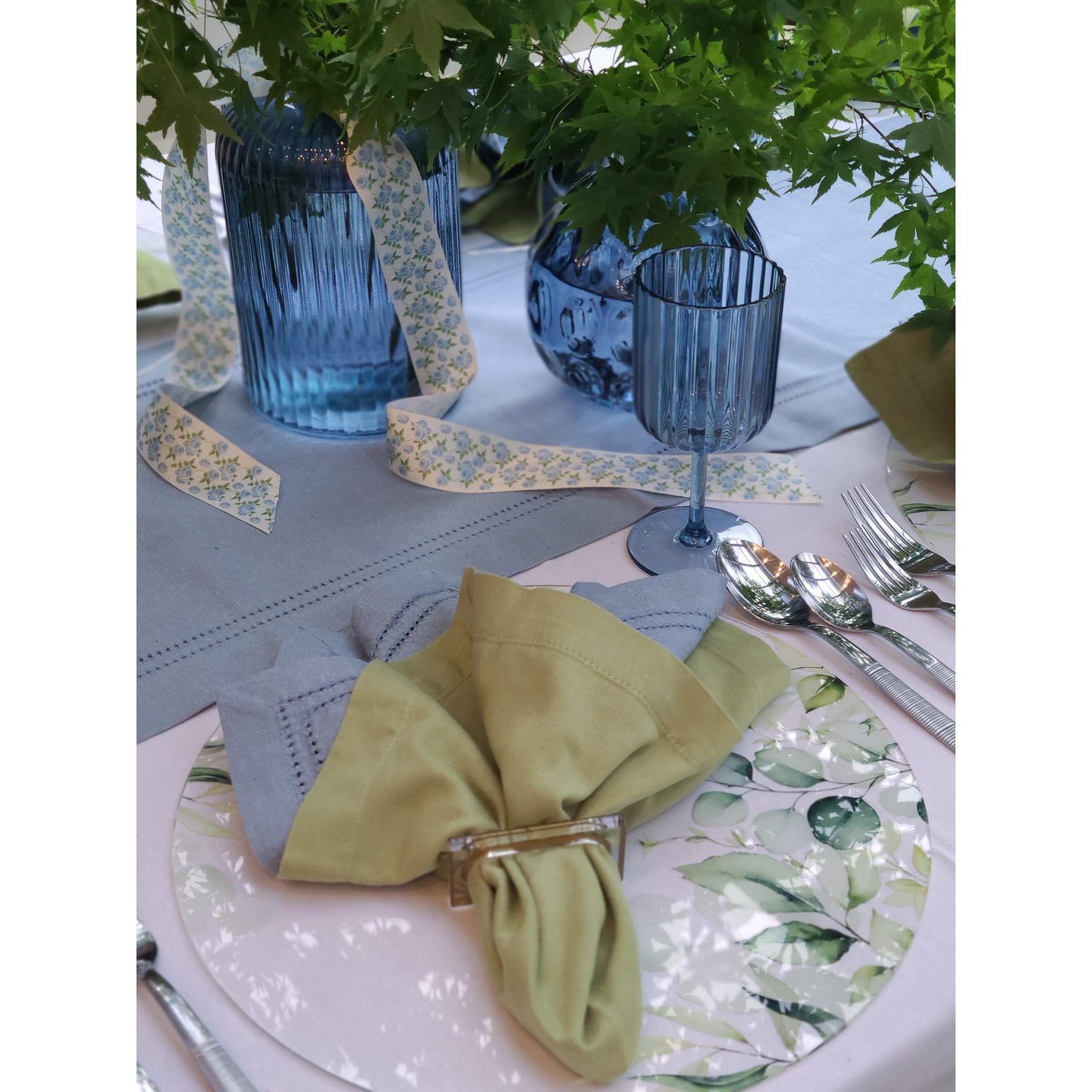 Leaf Chargers - Waterdale Collection