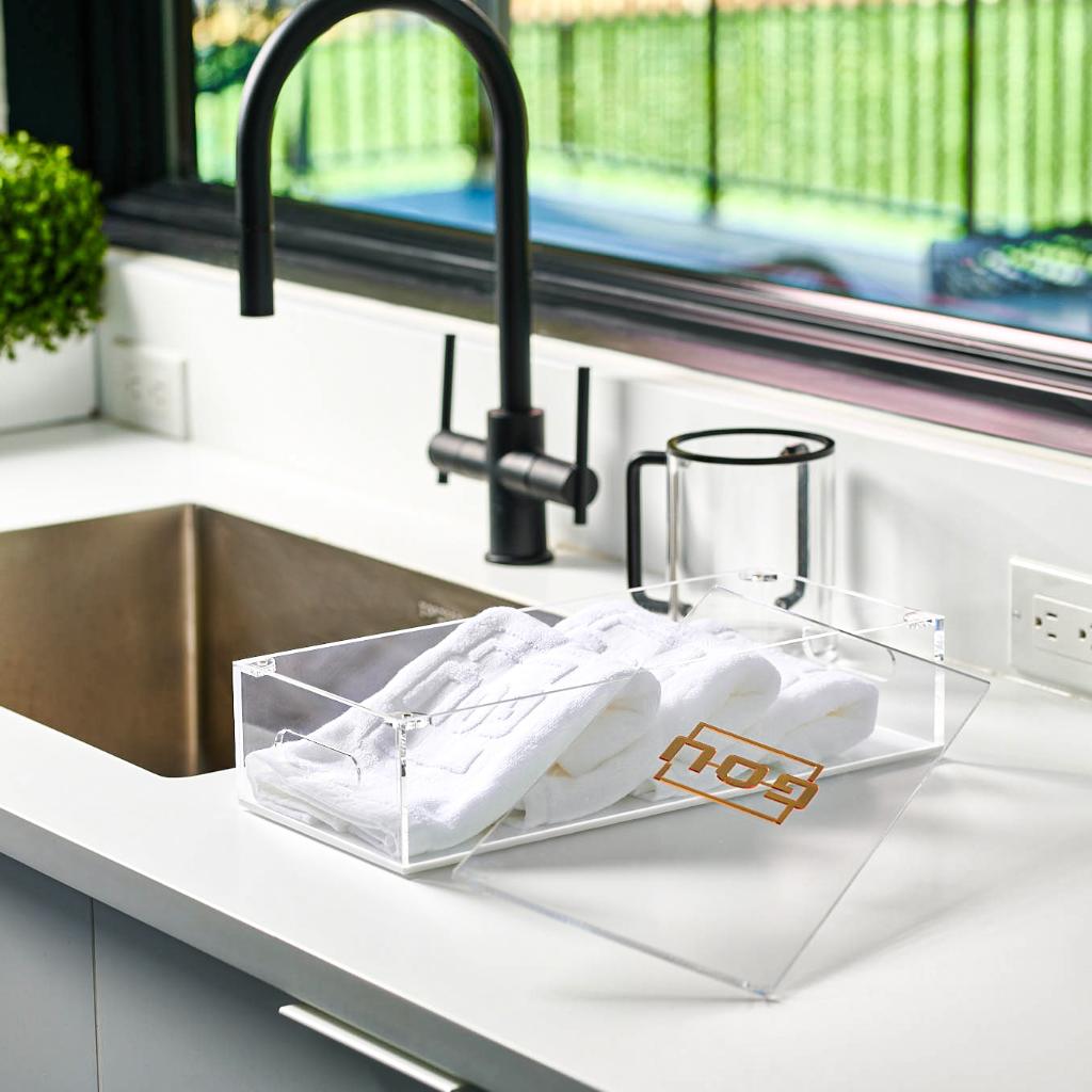 Pesach Towel Box with Towels - Waterdale Collection