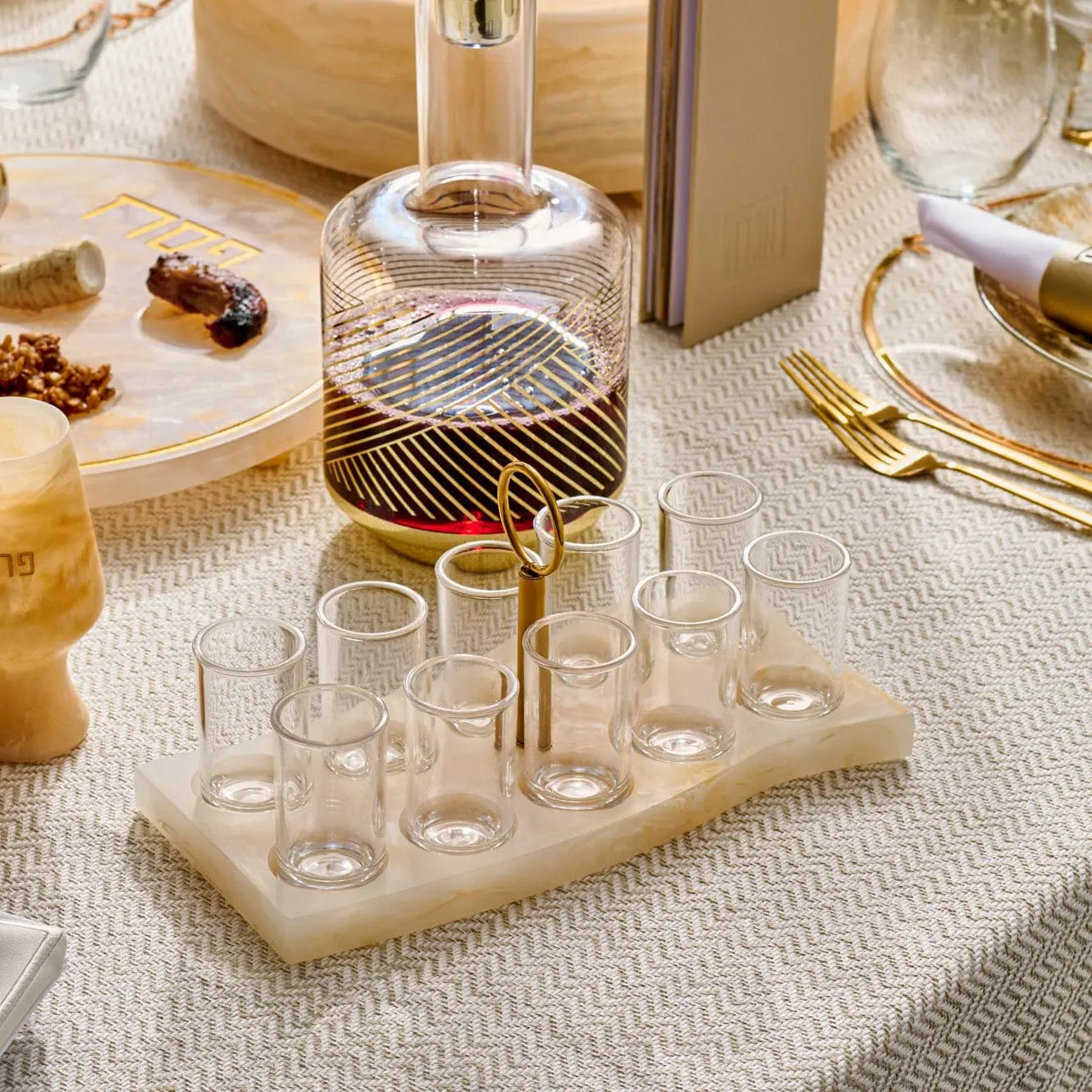 Resin Curve Liquor Set - Waterdale Collection
