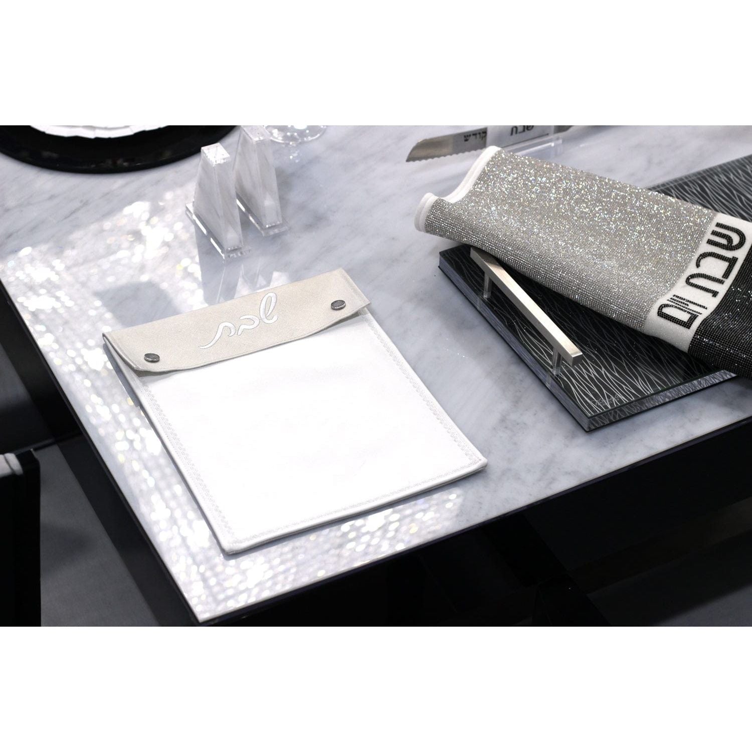 Shabbos Pouch - Waterdale Collection